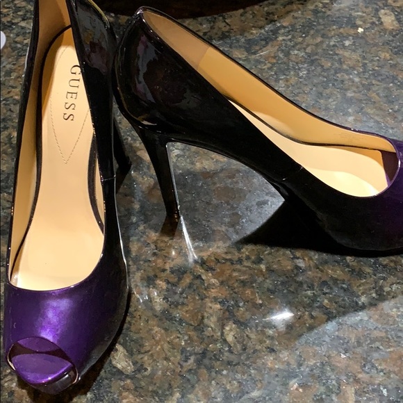 Lovely Guess 2 tone high heels - Picture 2 of 6
